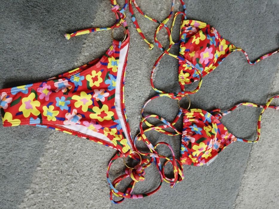 Уникално красиви  дамски бански КРАЙНА ЦЕНА