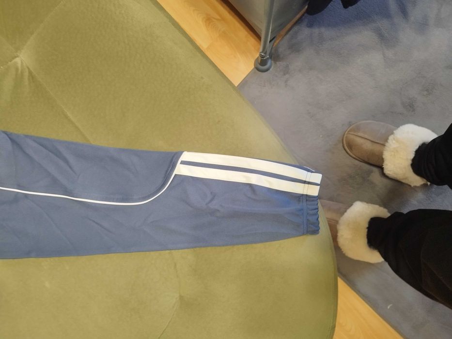 Пролетно летен оригинален екип на ADIDAS размер XL