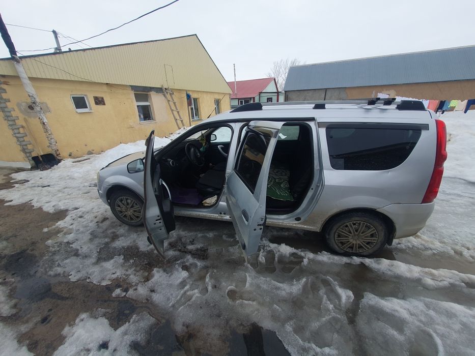 Продам Ларгуссссс