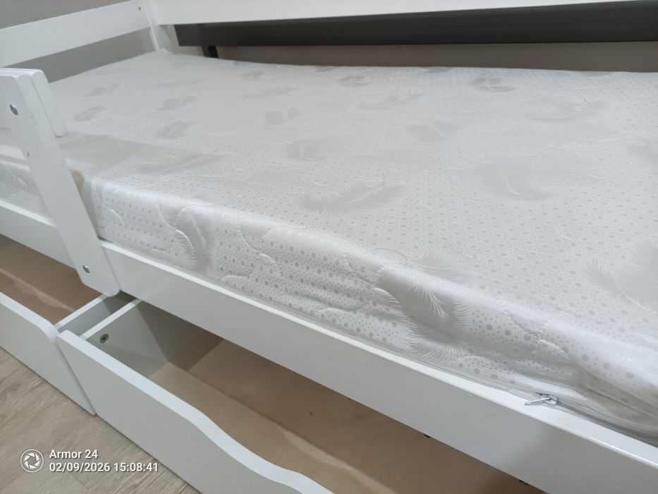 Децкая кровать .