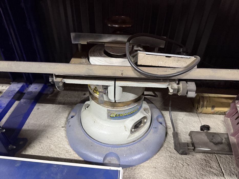 Bernardo HMS 600  заточване на абрихт ножове