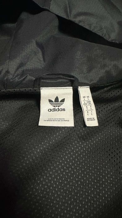 Оригинално яке Adidas Originals размер L