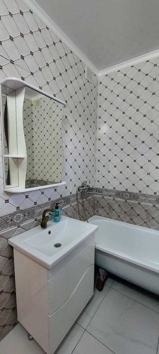 Посуточно свежий ремонт 4 комн.