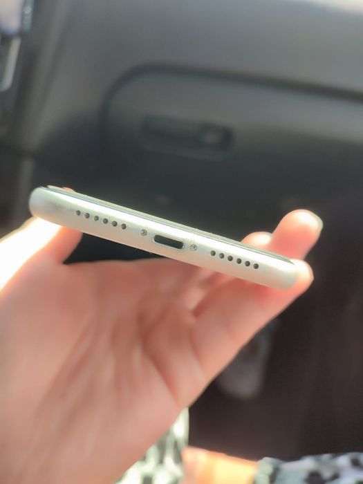 Iphone 11 64gb AKB74 коробка есть