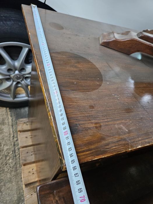 Антични масивни маси,бюро и лампи от Холандия