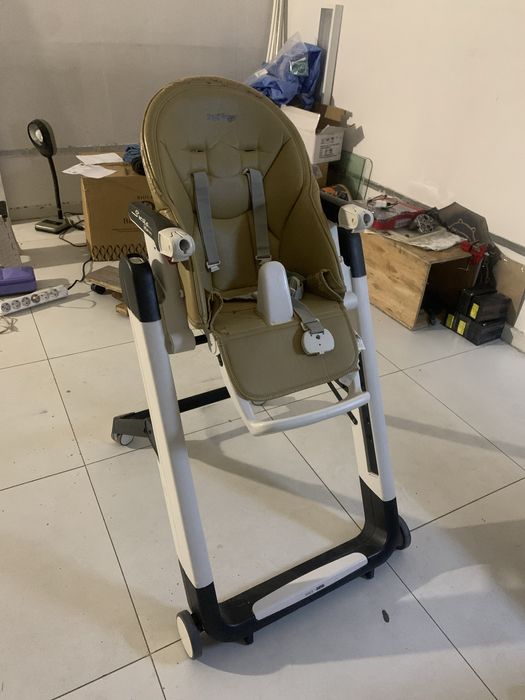 Столик для кормления