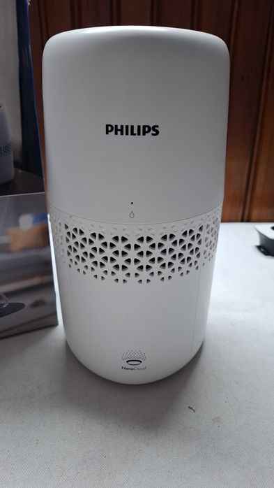 Овлажнител за въздух Philips, Серия 2000 HU2510/10, Технология NanoCloud, Воден резервоар 2 литра, Съвместим филтър FY1190/30, Бял