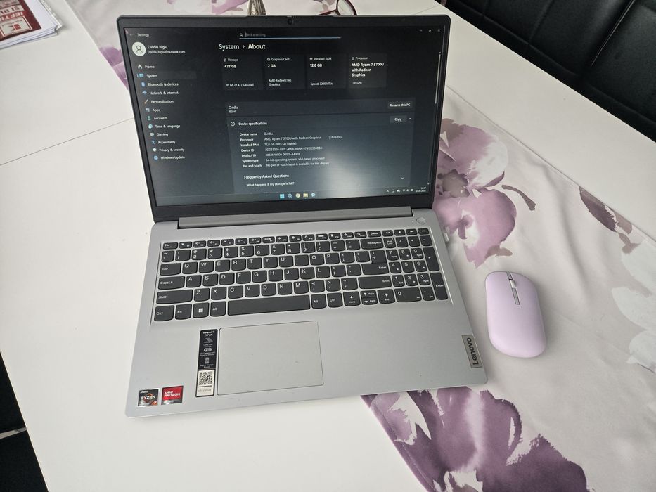 Lenovo AMD R 7  12GB  500SSD