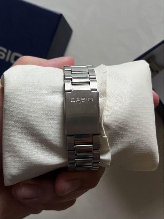 Часы casio идеальное состояние