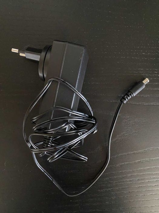 Korg KA-390 Power Supply / Зарядно Корг