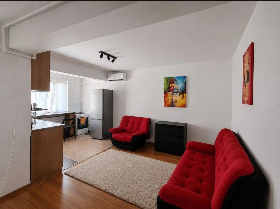 Vând apartament 2 camere