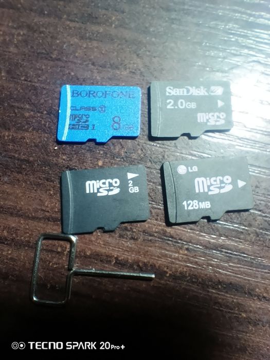Продам микро сд карты  4шт