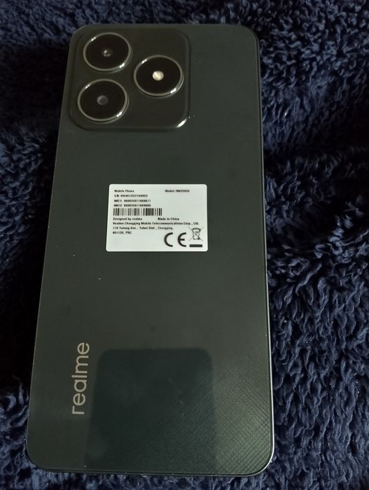 Telefon RealMe nou cu garanție