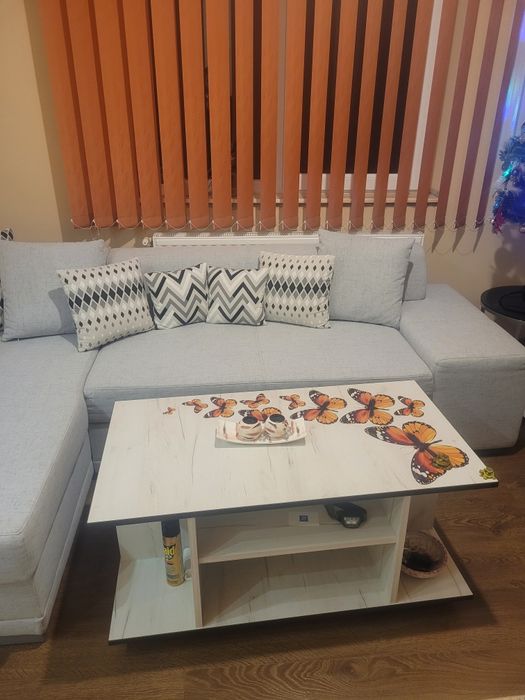 Vând colțar extensibil