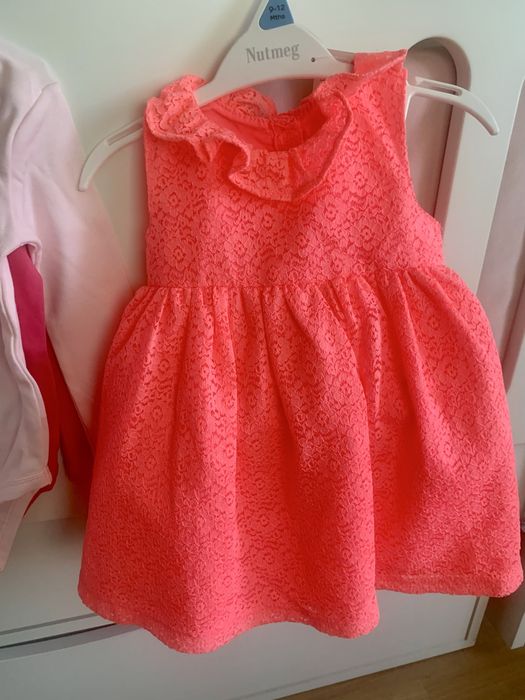 Нови дрешки за малка принцеса