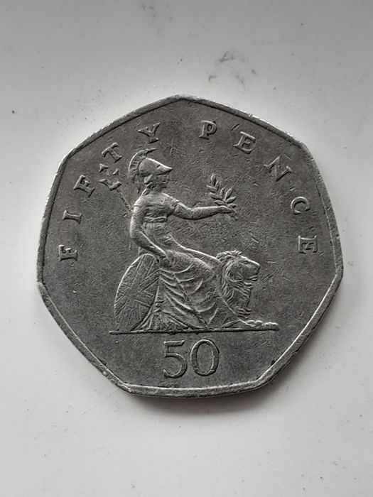 Продам монеты разные