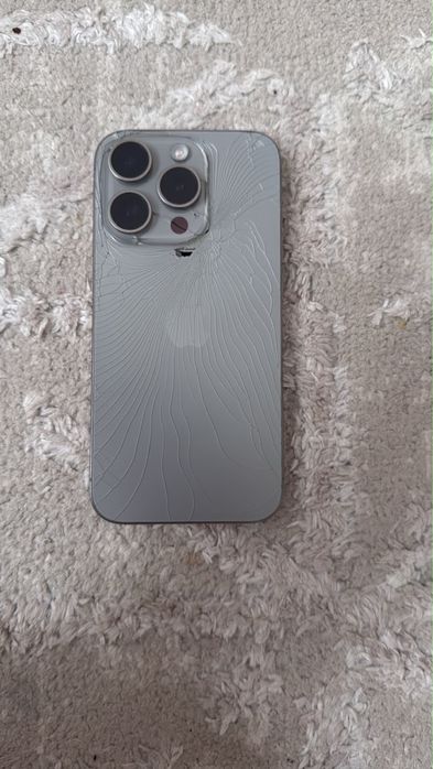 iPhone 15pro 256гб