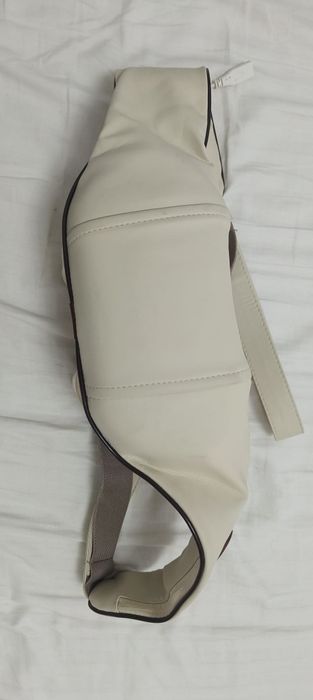 Aparat masaj cervical