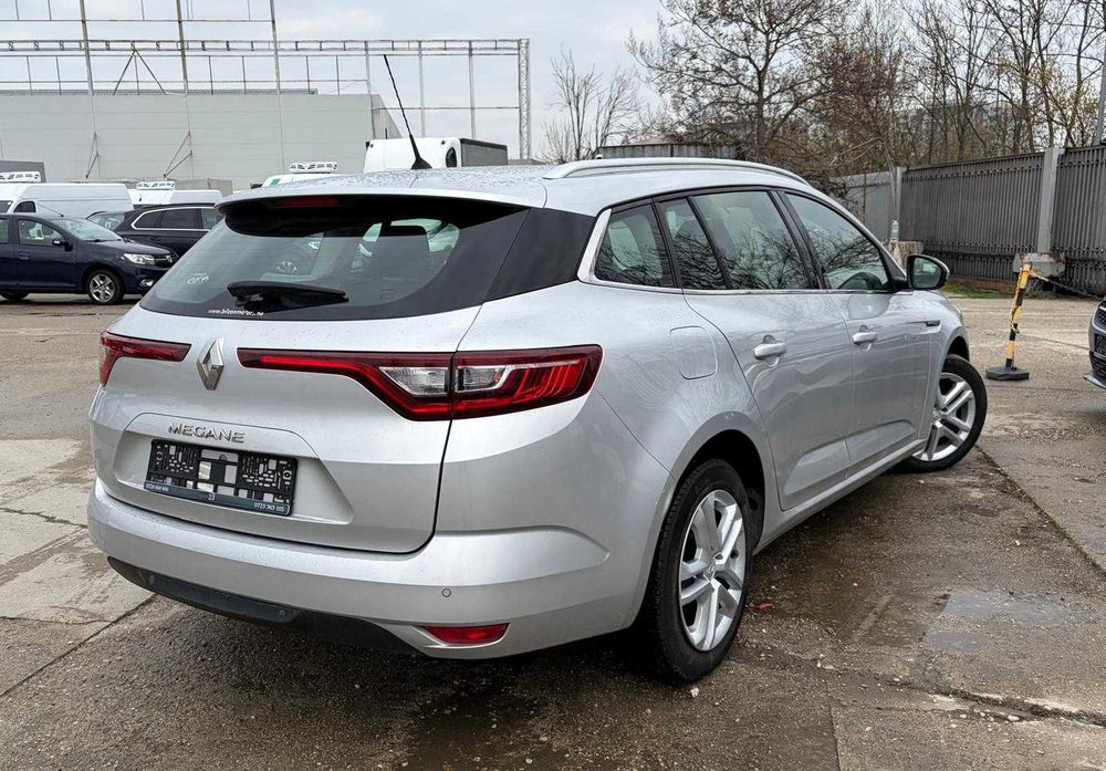 RENAULT Megane 2020 — imagine 4