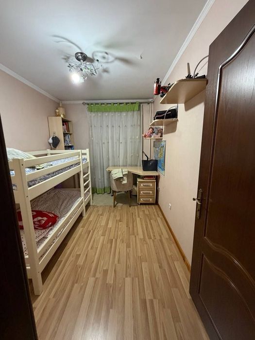 Чиланзар 23 3/2/5 Балкон 2×6