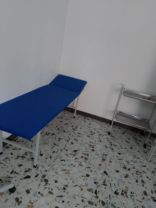 Продаю срочно шкаф