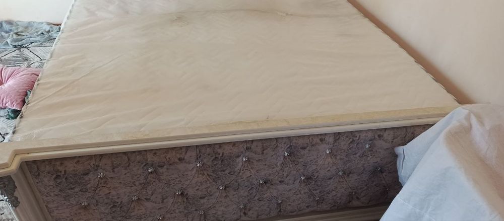 Spalni srochna sotiladi