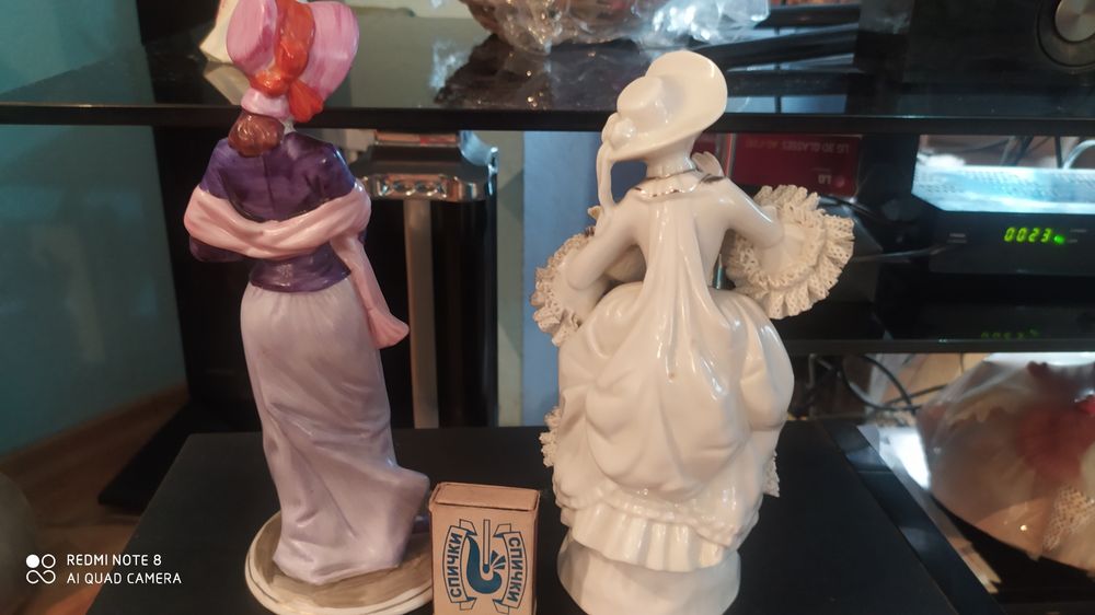 Статуэтки ,Германия ,Англия