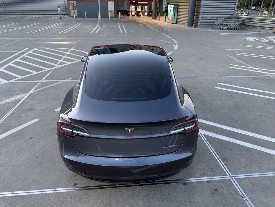 Tesla Model 3 Dual Motor Long Range