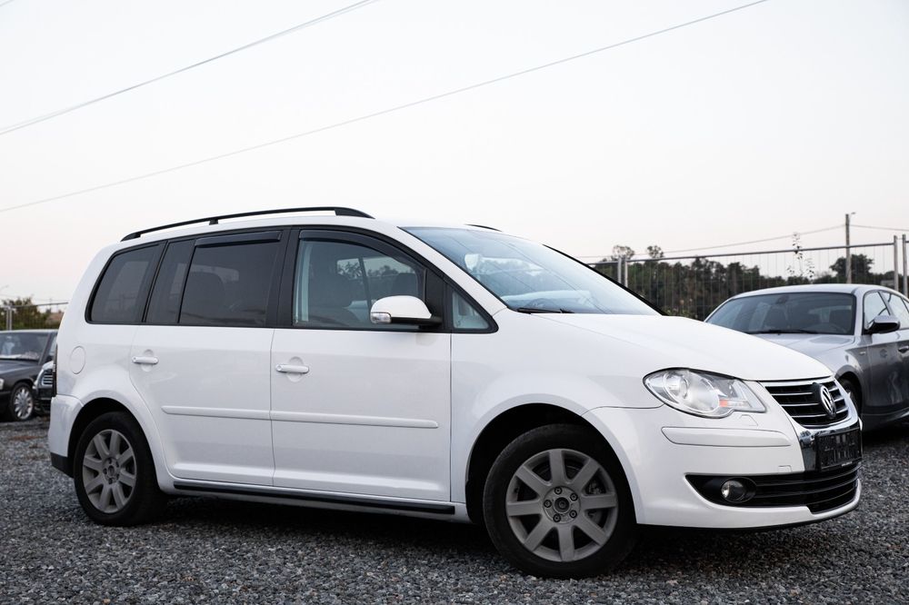 VOLKSWAGEN Touran 2008 — imagine 3