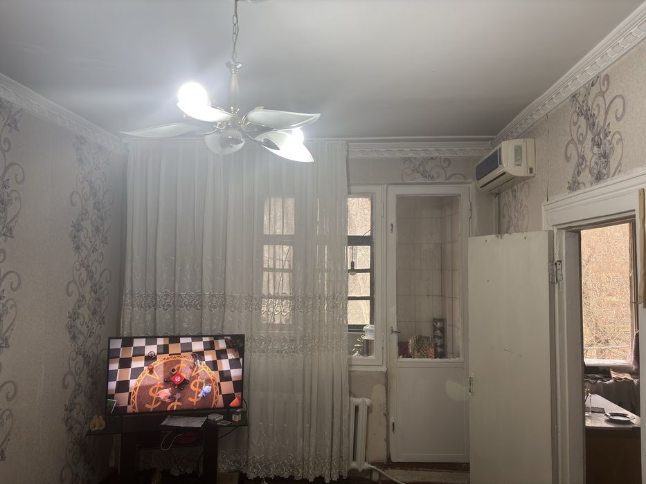 Чилонзор 9 квартал уй сотилади Уй сотилади . 9 кв