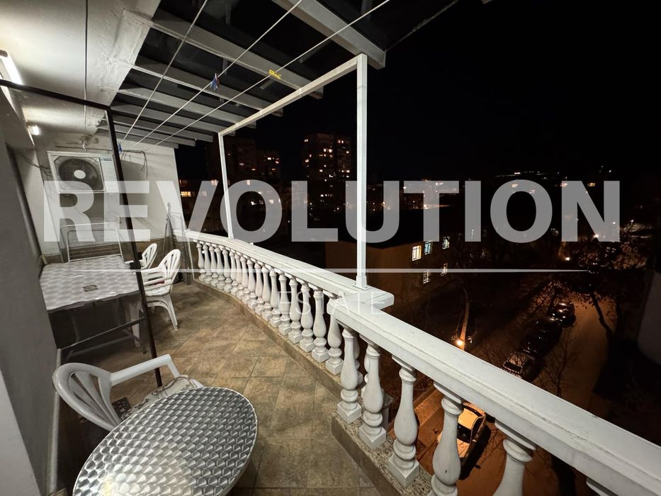 Дава се под наем Тристаен апартамент в Пловдив, Кършияка - 90 кв.м за 600 € - Снимка #10