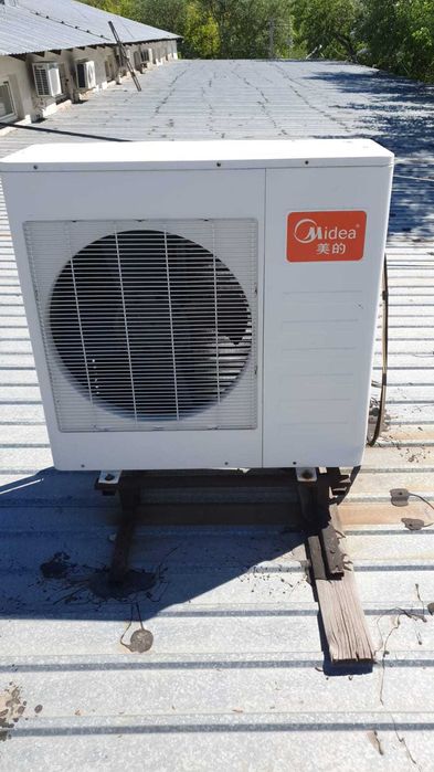 Кондиционер потолочный