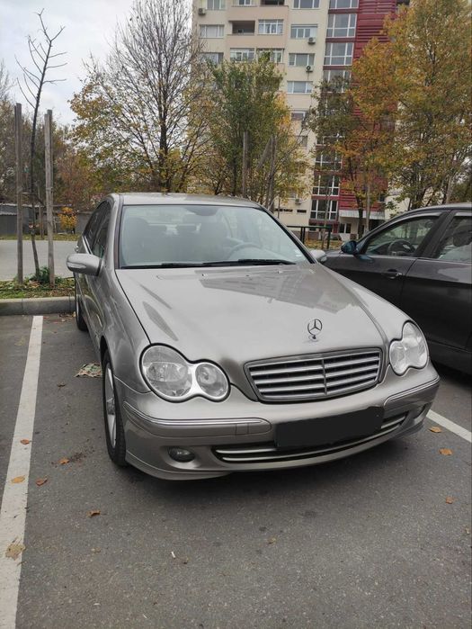 НА ЧАСТИ - Mercedes BENZ W203,  CDI 220 - 2005 facelift,  646-мотор.