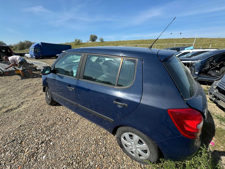 Dezmembram Skoda Fabia 2007-2014 1.2 CHF