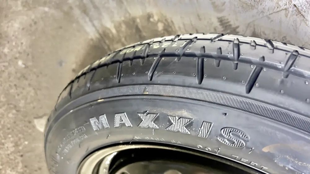Продам докатку запаску R15