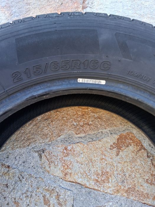 215 65 16 С  Firestone Бусови
