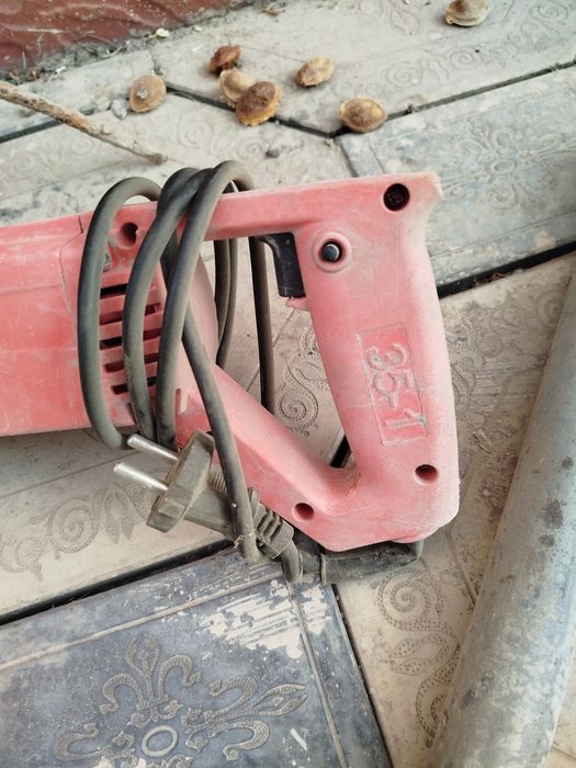 Строительный инструменты