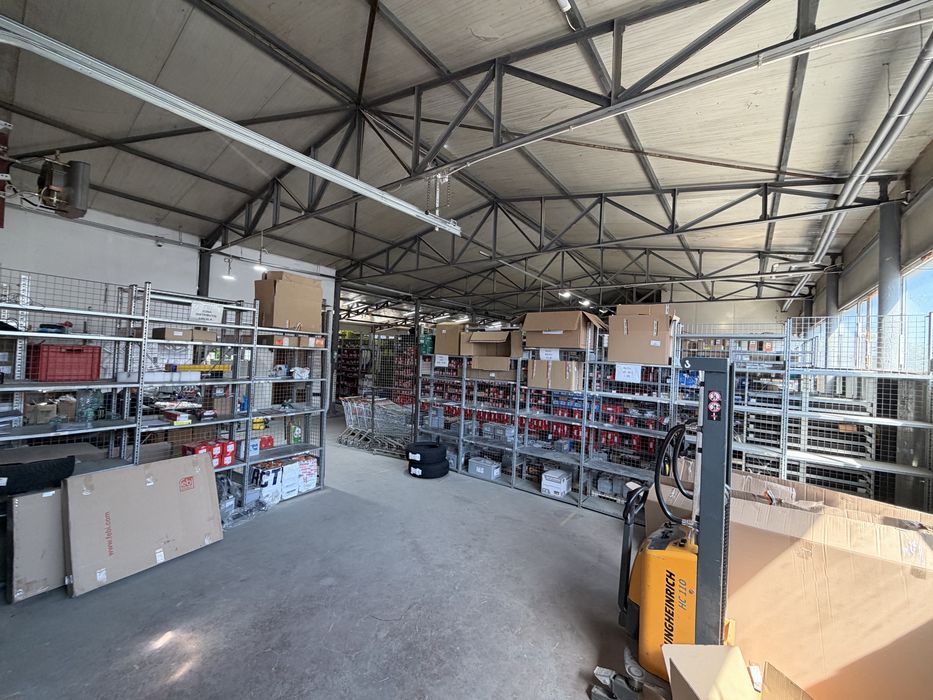Hală 450 mp + Curte Betonată 1.400 mp | Acces TIR | Birouri | Lângă Dedeman Vaslui