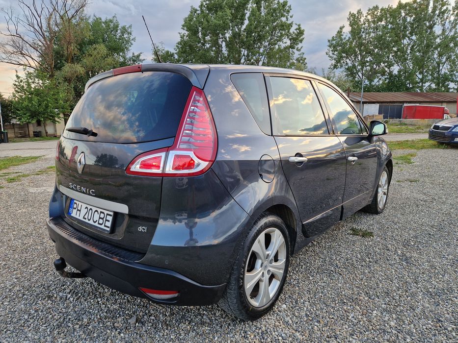 RENAULT Scenic 2011 — imagine 4