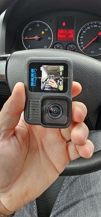 GoPro Hero 13 Black+ 4 acumulatori+ Accesorii (pret fix)