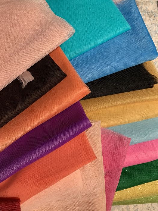 Material tul diferite culori