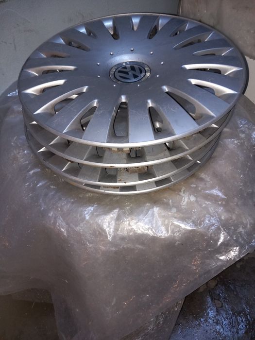 Set 4 Capace pe 16 ptr Wolswagen