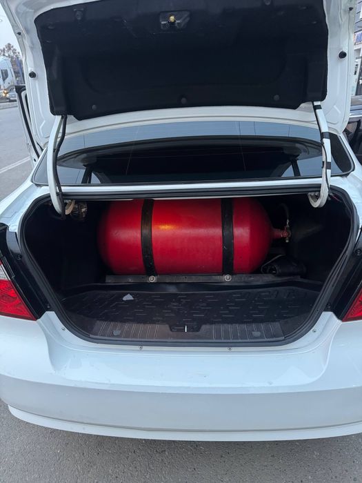 Chevrolet Nexia 3 poz-3 sotiladi