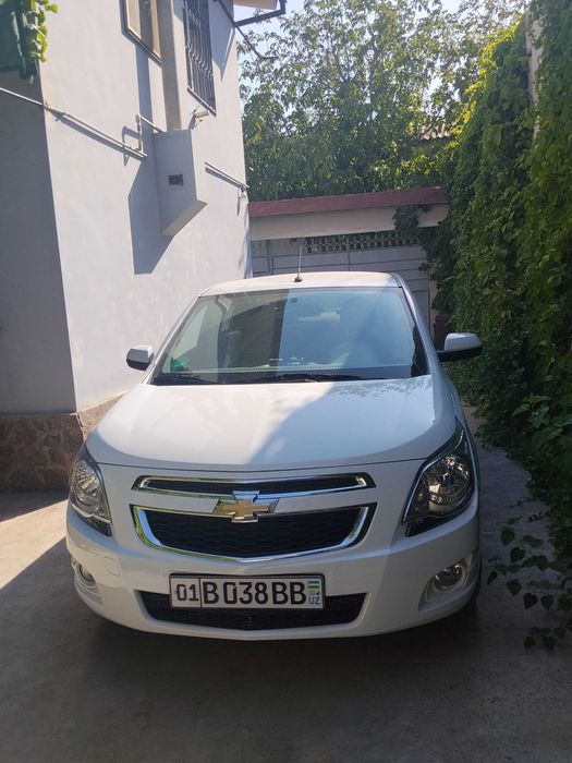 Chevrolet Cobalt yaxshi xaydalgan