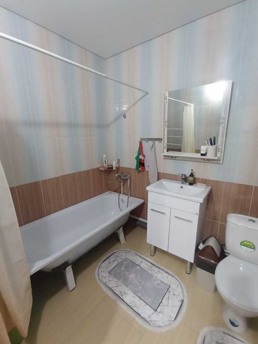 Продам 1 комн. квартиру в Уральске