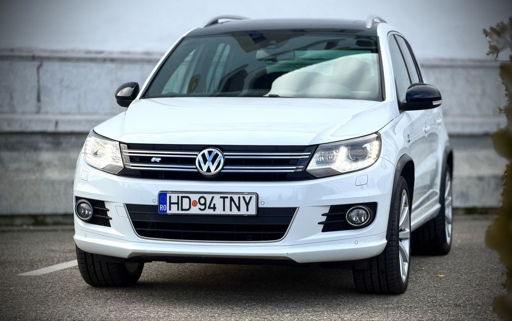 VW Tiguan R line 4 x 4