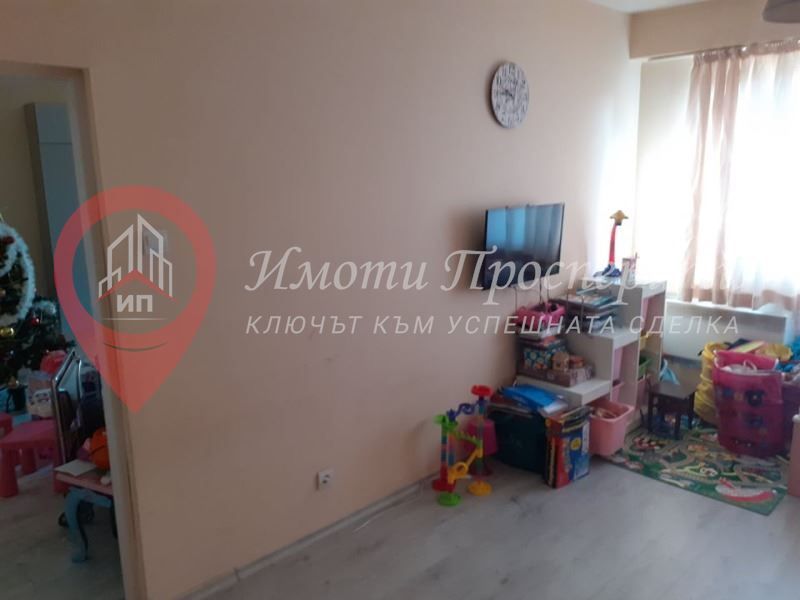 Продава се Тристаен апартамент в София, Света Троица - 75 кв.м за 2374 €/кв.м - Снимка #8