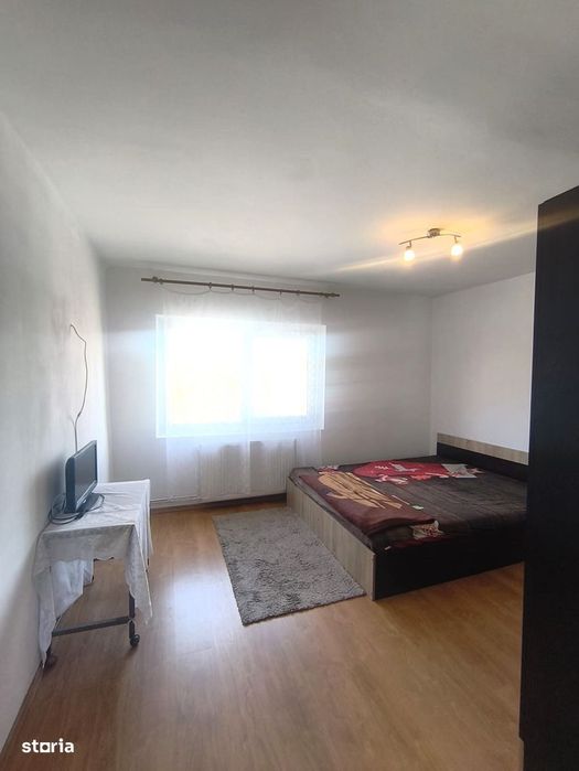 Bragadiru, zona centrala – Apartament 3 camere – comision 0% -2200 Lei