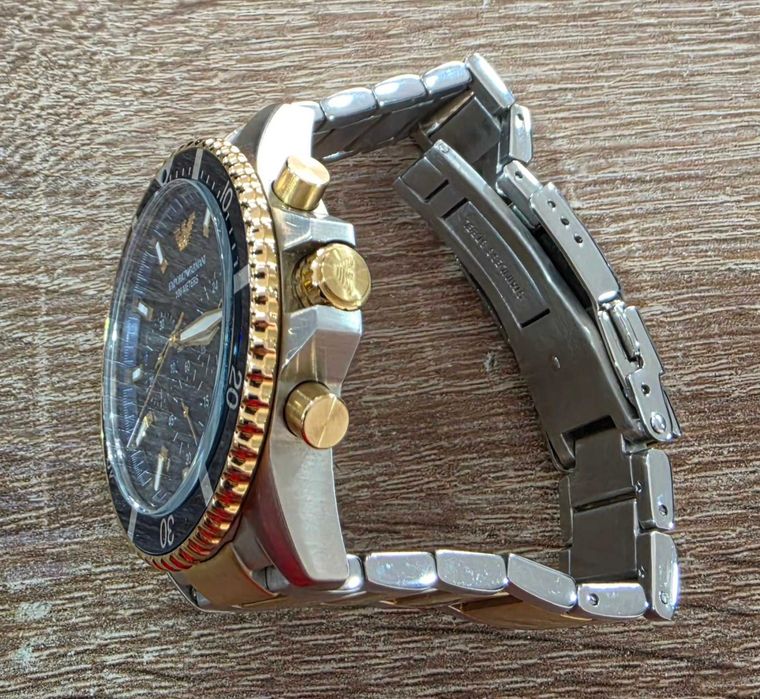 Часовник Emporio Armani Diver AR11362