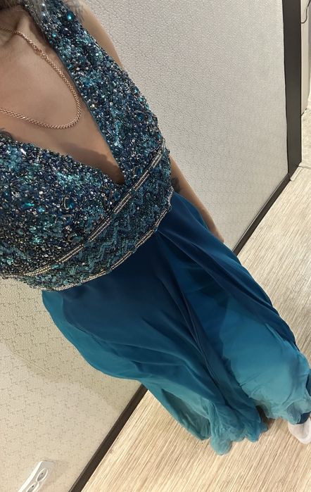 Продам красивое платье